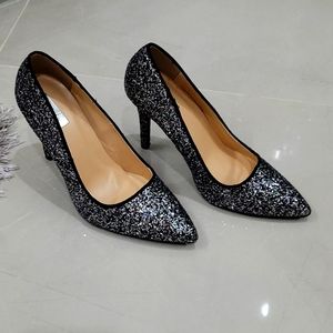 Gorgeous Pewter Pumps